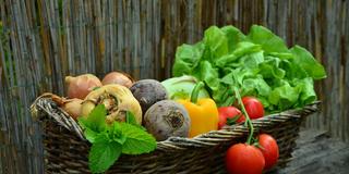 Gemüse in einem Korb (Foto: pixabay)