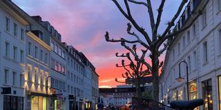 Der St. Johanner Markt bei Sonnenuntergang. (Foto: Eliane Teich (SR))