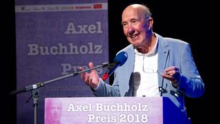 Axel Buchholz am Rednerpult  (Foto: SR)
