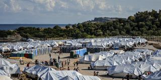 Blick auf einen Teil des  Flüchtlingslagers Kara Tepe (Foto: picture alliance/Panagiotis Balaskas/AP/dpa)