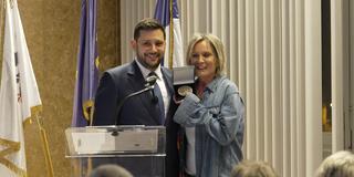 Französische Sängerin Patricia Kaas bekommt Ehrenmedaille in Forbach überreicht (Foto: SR)