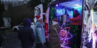 Das Unserding-Weihnachtsmobil (Foto: SR)
