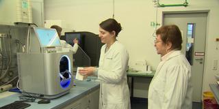 Saar-Wissenschaftlerinnen forschen zu Parkinson (Foto: SR)