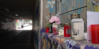 Trauerkerzen an Unterführung in Völklingen (Foto: SR)