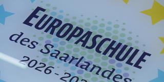  Europa-Schule des Saarlandes Güte Siegel (Foto: SR)