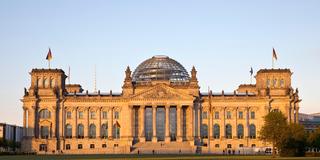 Berlin: Bundestag (Foto: picture alliance / imageBROKER | Stefan Ziese)