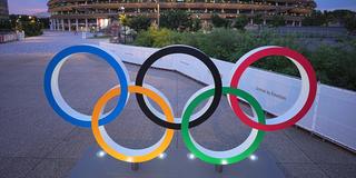 Stadion der Olypischen Spiele in Tokio (Foto: picture alliance/dpa | Michael Kappeler)