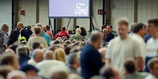 Betriebsversammlung bei Ford (Foto: picture alliance/dpa | Henning Kaiser)