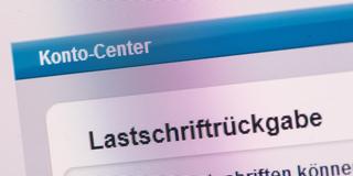 Lastschriftrückgabe steht in einem Online-Banking-Portal einer Bank (Foto: picture alliance / dpa Themendienst | Andrea Warnecke)