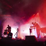 Odesza auf der Bühne (Foto: dpa)