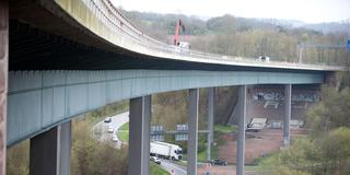 Die Pfeiler der Fechinger Talbrücke (Foto: Pasquale D'Angiolillo)