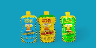 Lebensmittelrückruf: „Toxic Waste“ und „Slush Puppie“ in den Geschmacksrichtungen Blue Raspberry, Lemon and Lime und Apple (Foto: Manchester Drinks Company)