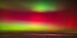 Drohnenaufnahme von Nordlichtern über Schiffweiler (Foto: Michael Weber)