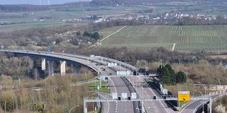 Blick auf die Moseltalbrücke in Höhe Perl, Autobahn A8 (Foto: Beatrix Heitz/SR)