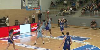 Die Saarlouis Royals in der Offensive beim dritten Playoff-Viertelfinalspiel gegen BC Marburg (Foto: SR)