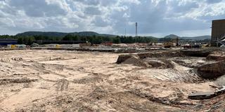 Auf diesem Gelände sollte die ACC-Batteriezellenfabrik entstehen (Foto: SWR)