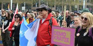 "Prüf-Demo" in Saarbrücken (Foto: BeckerBredel)