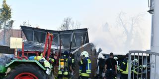 Scheunenbrand am 30.06.2025 in Heusweiler-Niedersalbach (Foto: BeckerBredel)