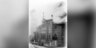 Die brennende Synagoge in Saarbrücken (1938) (Foto: Landesarchiv Saarbrücken)