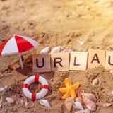 Mit nur wenigen Urlaubstagen können Beschäftigte 2023 zu verschiedenen Feiertagen viele freie Tage herausholen. (Foto: picture alliance / CHROMORANGE | Michael Bihlmayer)