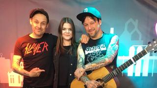 Stephanie mit den Donots im Studio (Foto: SR)
