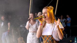 Lena Sicks auf der Bühne vom SR Frien Open Air ST. Wendel 2019 (Foto: UNSERDING / Dirk Guldner)