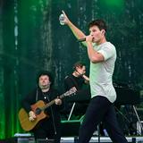 Wincent Weiss auf der Bühne beim SR Ferien Open Air. (Foto: Dirk Guldner)