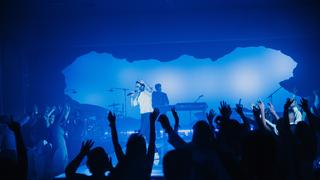 Clueso auf der Bühne beim Konzert "Friends of Clueso" (Foto: MDR Sputnik)