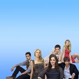 Collage aus Schauspielern der Serie Gossip Girl. (Foto: IMAGO / Allstar)
