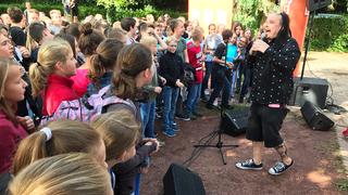 Die Halberg Open Air Schultour zu Gast beim Von der Leyen-Gymnasium in Blieskastel (Foto: Matteo Schwanengel/Freaky Jörn)