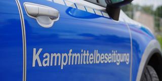 Symboldbild. Kampfmittelräumdienst (Foto: IMAGO / Die Videomanufaktur)
