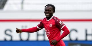 Der Fußballspieler Kelsey Owusu (Foto: IMAGO / foto2press)