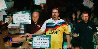 Saarländer Gabriel Clemens bei der Darts-WM 2025/26 in London. (Foto: IMAGO / Every Second Media)