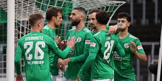 Torjubel des FC 08 Homburg nach dem Tor zum 3:0 durch Nicolas Jörg  (Foto: IMAGO / Fussball-News Saarland)