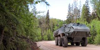 Das Panzerfahrzeug Patria 6x6 wie es bei KNDS in Freisen gebaut wird (Foto: IMAGO / Scanpix)