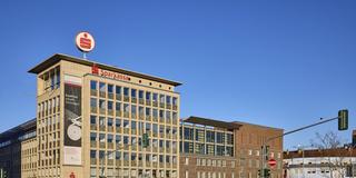 Sparkasse Saarbrücken, Hauptstelle am Neumarkt (Foto: IMAGO / imagebroker / Olaf Schulz)