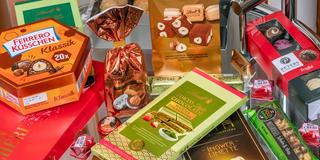 Verschiedene Schokoladenprodukte von unterschiedlichen Herstellern (Foto: IMAGO / Wolfgang Maria Weber)