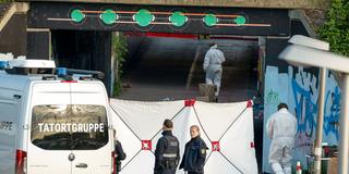 Polizeiliche Untersuchungen nach einer Explosion in Völklingen (Foto: IMAGO / BeckerBredel)