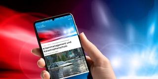Notfallmonitor für St. Ingbert auf einem Smartphone (Foto: Stadt St. Ingbert)