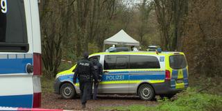 Leichenfund bei Rehlingen. Absperrung und Spurensicherung der Polizei. (Foto: SR)
