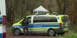 Leichenfund bei Rehlingen. Spurensicherung der Polizei. (Foto: SR)