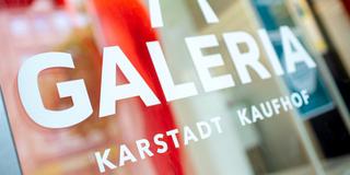 Schriftzug Galeria Karstadt Kaufhof (Foto: picture alliance/Hauke-Christian Dittrich/dpa)