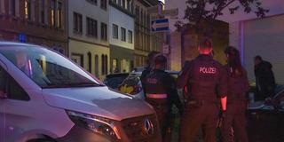 Polizisten im Einsatz in Neunkirchen (Foto: Brandon Lee Posse )