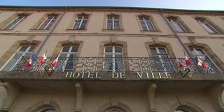 Hotel de Ville, St. Avold. Außenansicht (Foto: SR)