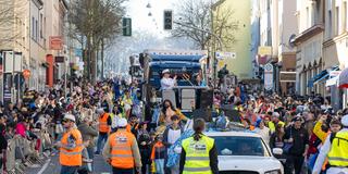 Der Rosenmontagsumzug 2025 in Burbach (Foto: SR/Pasquale D'Angiolillo)