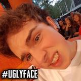 Selfie Challenge: Mike Singer #uglyface (Foto: UNSERDING)