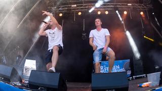 EstA auf der Bühne beim SR Ferien Open Air St. Wendel (Foto: UNSERDING/Dirk Guldner)