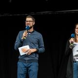 Thurie und Jonas vor dem Auftritt von Nico Santos beim SR Ferien Open Air in St. Wendel (Foto: Dirk Guldner)