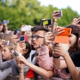 Fans beim Auftritt von Nimo beim SR Ferien Open Air St. Wendel (Foto: Dirk Guldner)