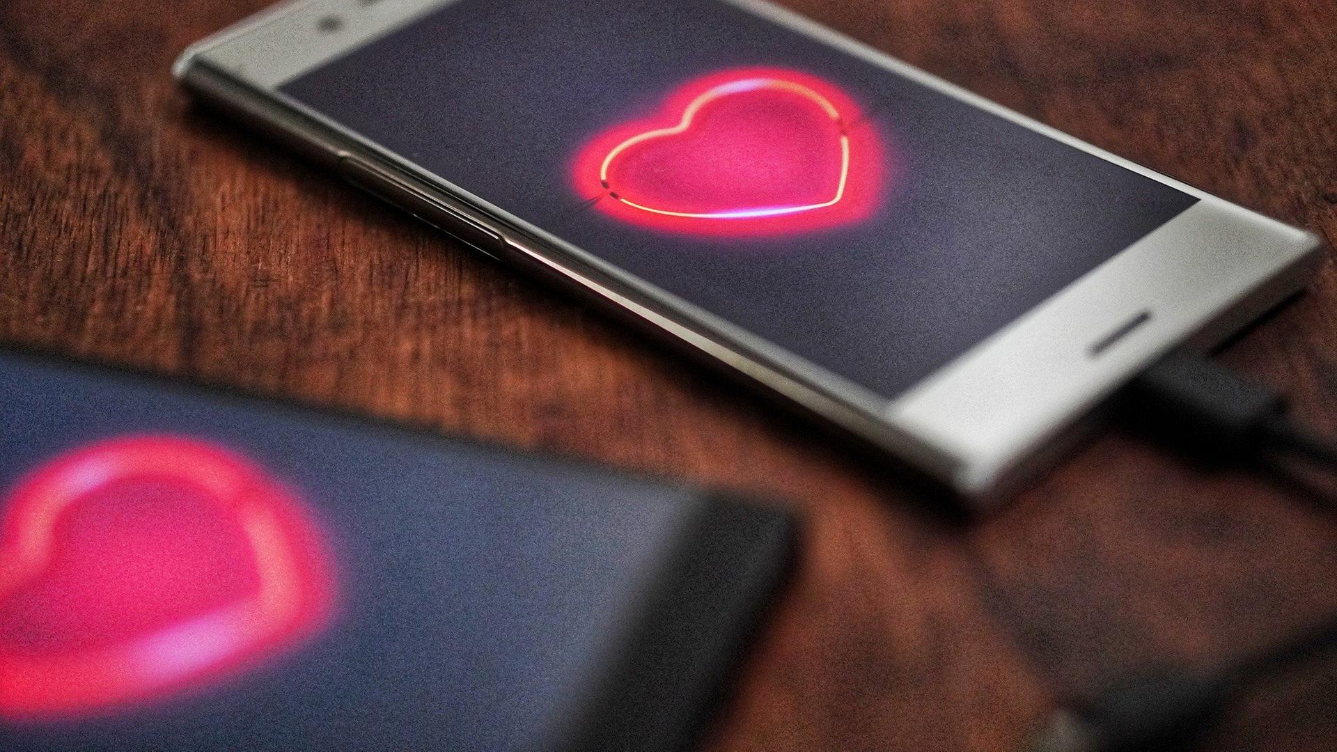 Flirten außerhalb der beziehung